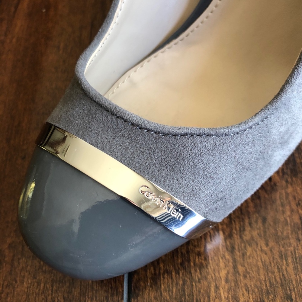 Calvin Klein heel pumps - Picture 8 of 11